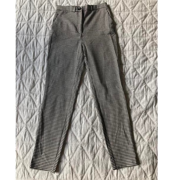 NWT ASOS Monki slim leg houndstooth/dogstooth black and white pants - Picture 2 of 4